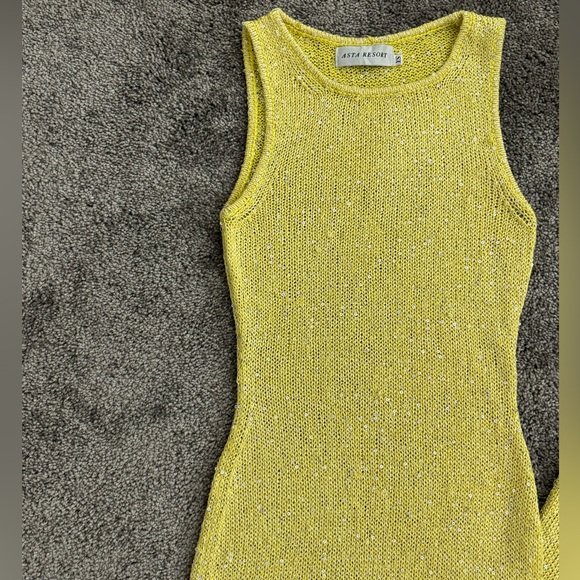 ASTA resort Natalia Dress - Chartreuse Sequin - Picture 3 of 8